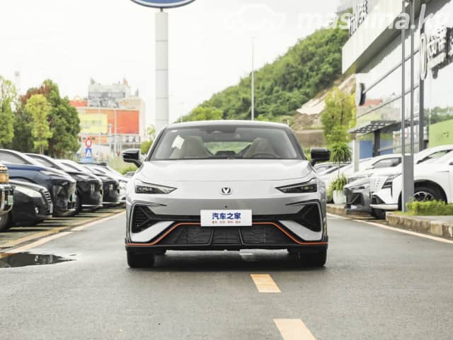 Changan UNI-V 1.5 AMT