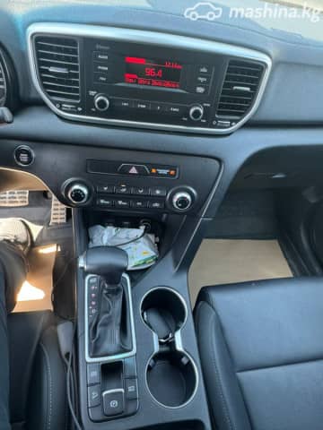 Kia Sportage IV Рестайлинг 2.0d AT
