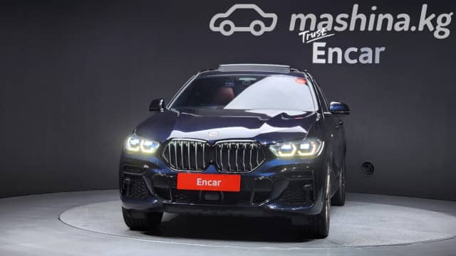 BMW X6 III (G06) M50i 4.4 AT 4WD