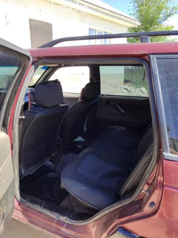 Volkswagen Passat B3 1.8 MT
