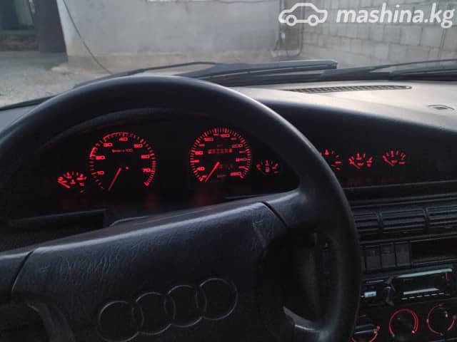 Audi 100 IV (C4) 2.6 MT