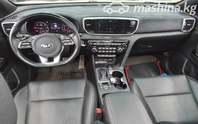 Kia Sportage IV Рестайлинг 2.0d AT