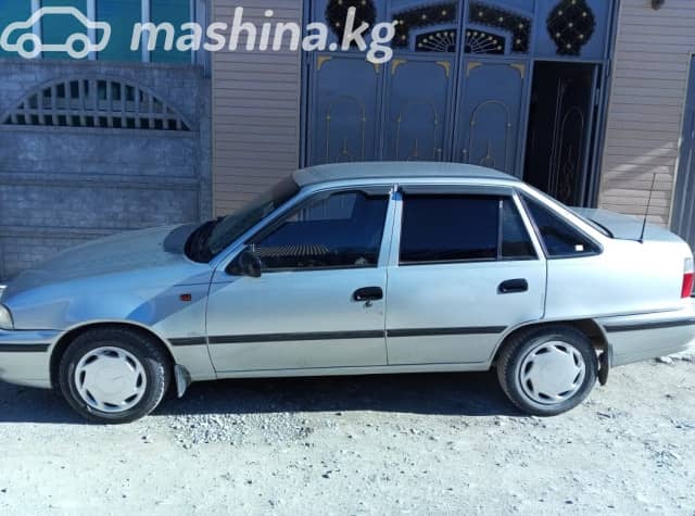 Daewoo Nexia I 1.5 MT