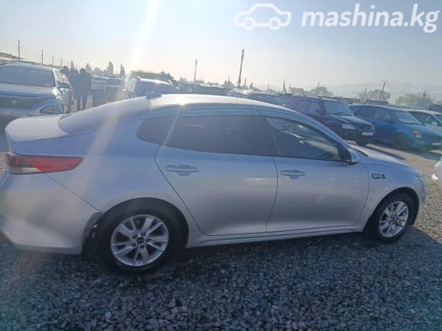 Kia K5 II 2.0 AT