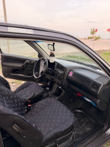 Volkswagen Golf III 1.8 MT