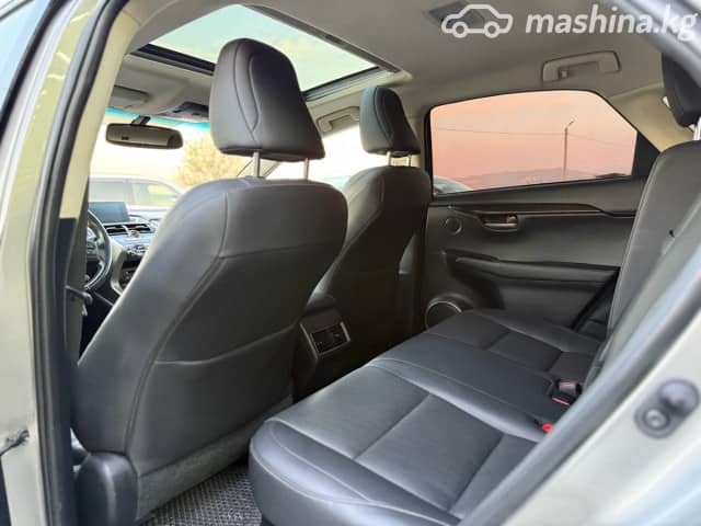 Lexus NX I Рестайлинг 300 2.0 AT