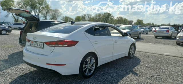 Hyundai Avante VI 1.6 AT