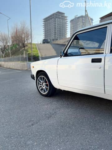 ВАЗ (Lada) 2107 21074-20 1.6 MT