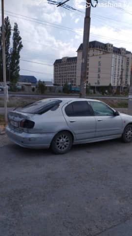 Nissan Primera II (P11) Рестайлинг 1.8 MT