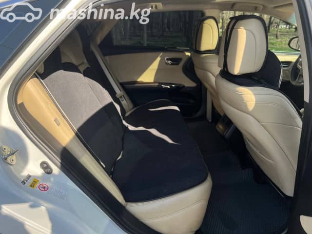 Toyota Avalon IV 2.5hyb CVT