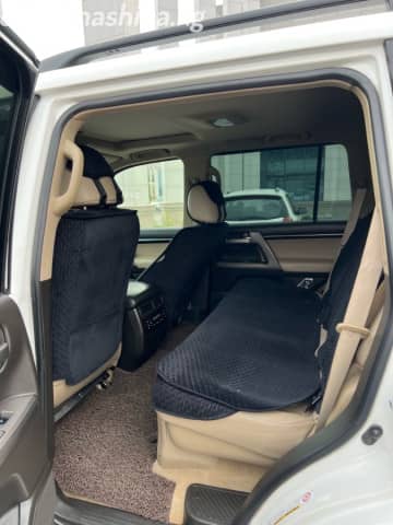 Toyota Land Cruiser 200 Series 4.7 AT 4WD