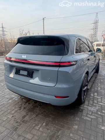 LiXiang L7 Рестайлинг 1.5hyb AT 4WD