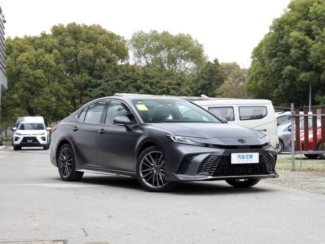 Toyota Camry IX (XV80) China Market 2.0hyb CVT