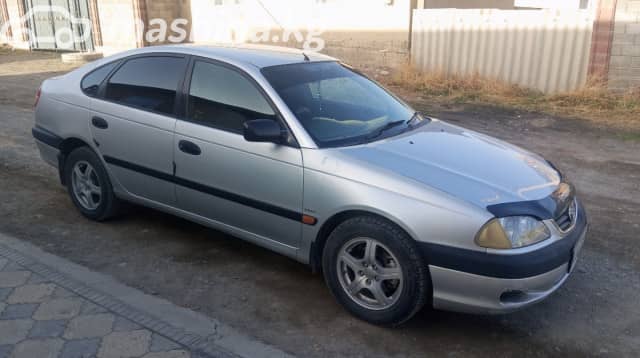 Toyota Avensis I Рестайлинг 1.8 AT