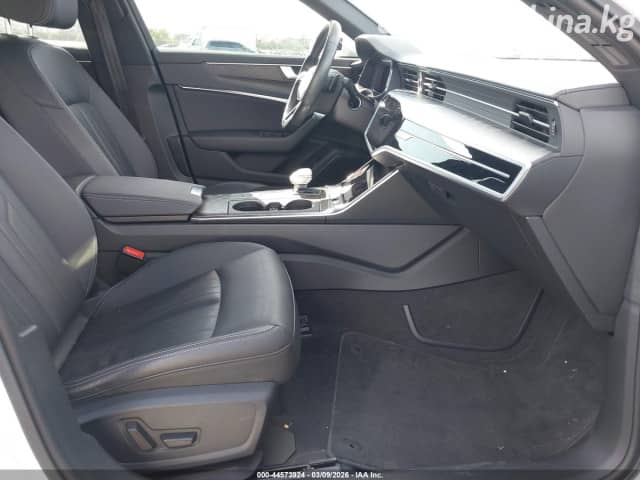 Audi A6 V (C8) Рестайлинг 45 TFSI 2.0 AMT 4WD
