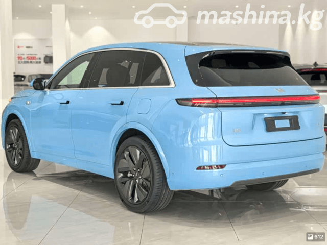 LiXiang L7 Рестайлинг 1.5hyb AT 4WD