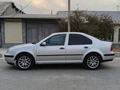 Volkswagen Bora 1.6 MT