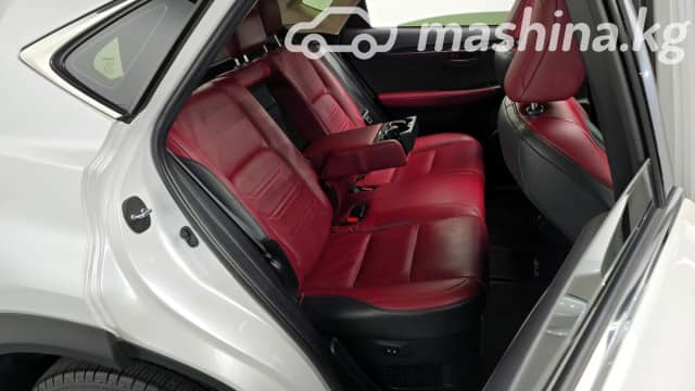 Lexus NX I Рестайлинг 300h 2.5hyb CVT 4WD