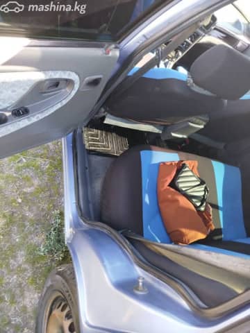 Daewoo Nexia I 1.5 MT