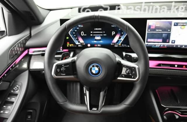 BMW 5 серии VIII (G60/G61/G68) 550e xDrive 3.0hyb AT 4WD