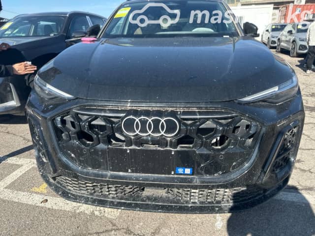 Audi Q5 III 40 TFSI 2.0 AMT 4WD