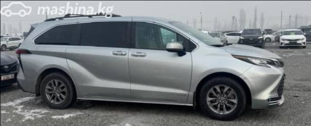 Toyota Sienna IV 2.5hyb AT 4WD