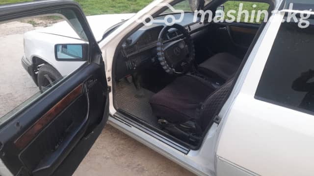 Mercedes-Benz W124 200 2.0 MT