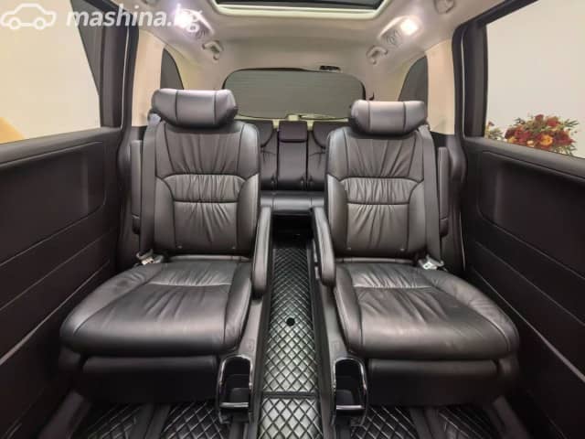 Honda Odyssey V Рестайлинг 2 2.0hyb CVT
