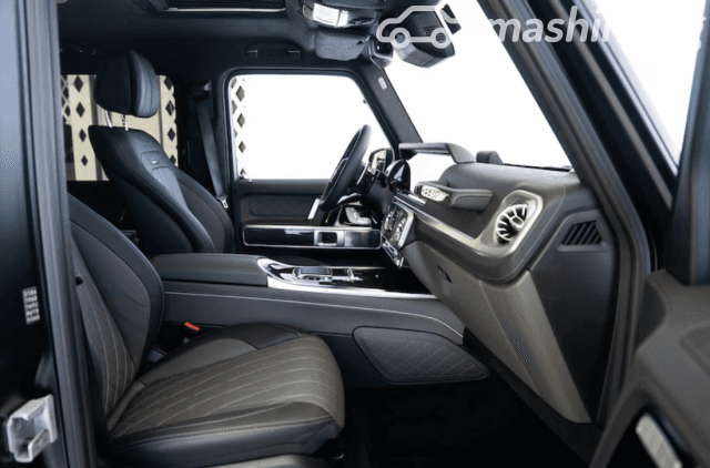 Mercedes-Benz G-Класс AMG II (W465) Рестайлинг 63 AMG 4.0 AT 4WD