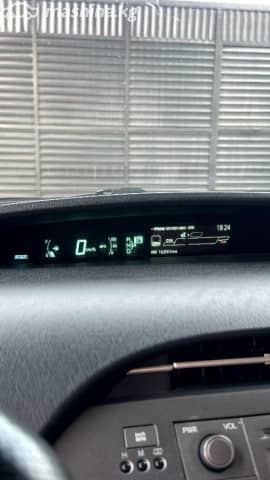 Toyota Prius III Рестайлинг (XW30) 1.8hyb AT