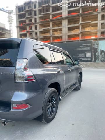 Lexus GX II Рестайлинг 2 460 4.6 AT 4WD