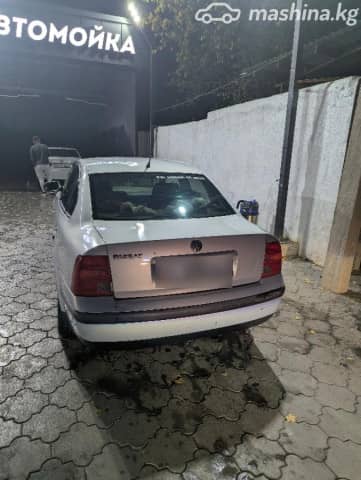 Volkswagen Passat B5 1.6 AT