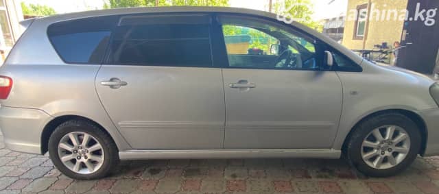 Toyota Ipsum II (M20) Рестайлинг 2.4 AT