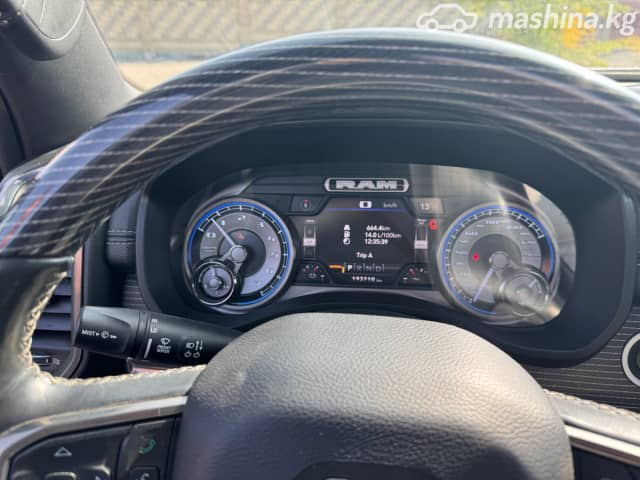 RAM 1500 V Quad Cab 5.7 AT 4WD
