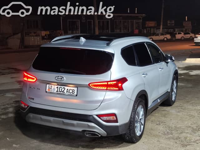 Hyundai Santa Fe IV 2.4 AT