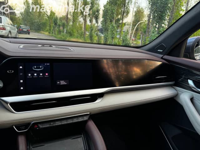 Geely Monjaro I 2.0 AT 4WD