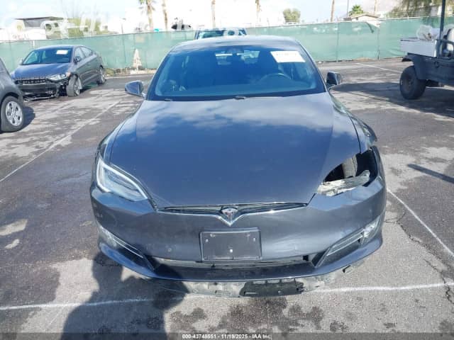 Tesla Model S I Рестайлинг 100D Electro AT 4WD
