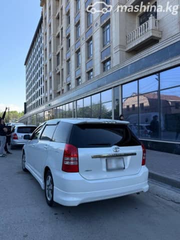 Toyota Wish I Рестайлинг 1.8 AT