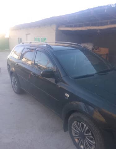 Chevrolet Lacetti 1.6 MT