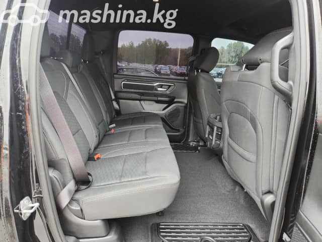 RAM 1500 V Crew Cab 3.0d AT 4WD