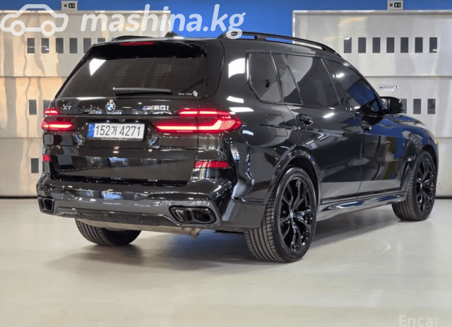 BMW X7 I (G07) Рестайлинг M60i 4.4 AT 4WD