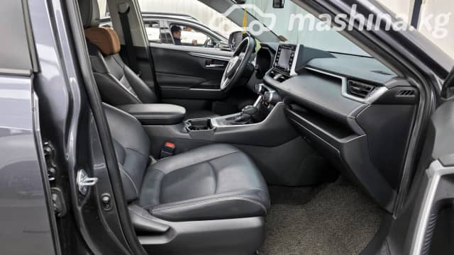 Toyota RAV4 V (XA50) 2.5hyb AT