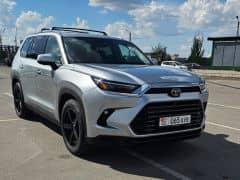 Toyota Grand Highlander 2.5hyb CVT 4WD
