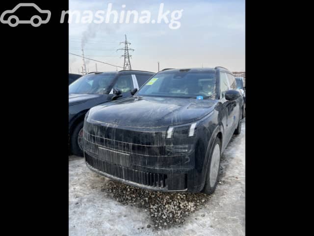 Lynk & Co 900 2.0hyb AT 4WD