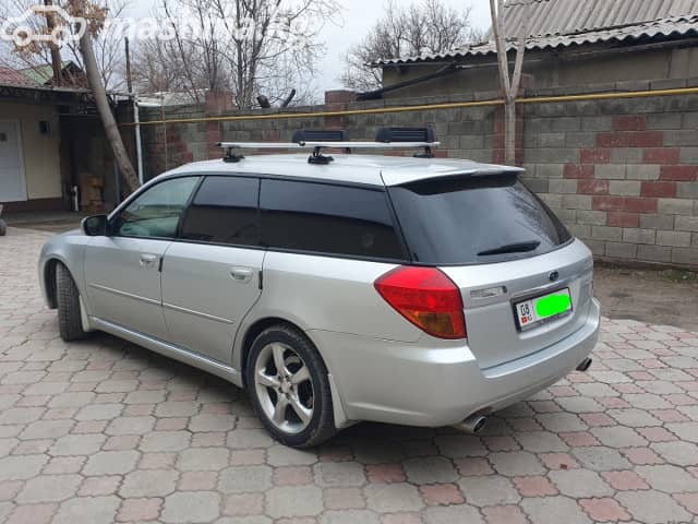 Subaru Legacy IV 3.0 AT 4WD