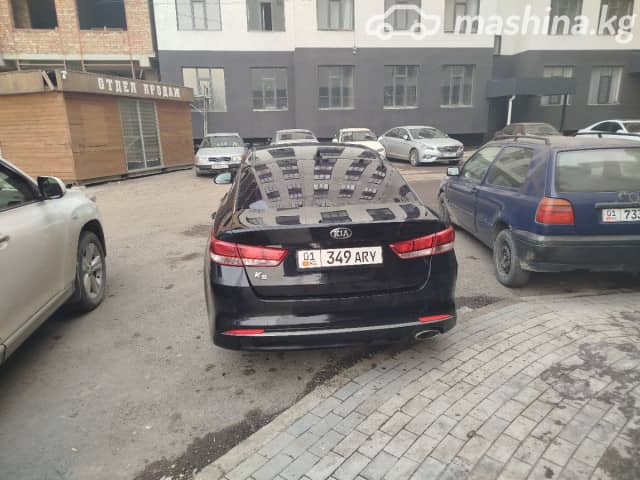 Kia K5 II 2.0 AT