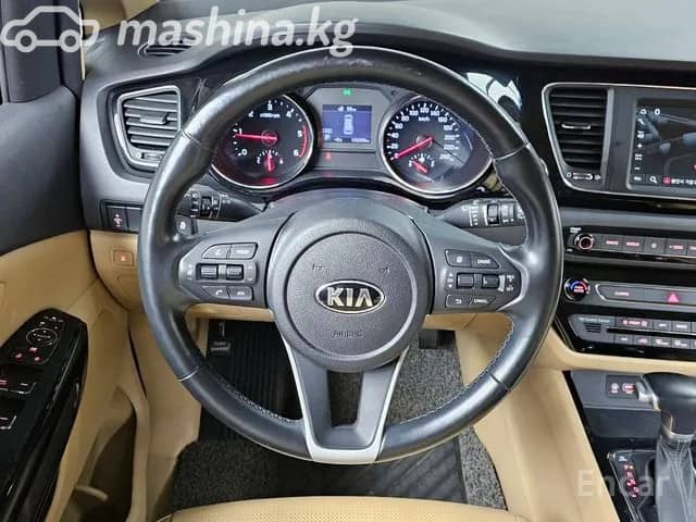 Kia Carnival III 2.2d AT