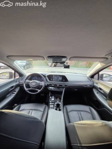 Hyundai Sonata VIII (DN8) 2.0hyb AT