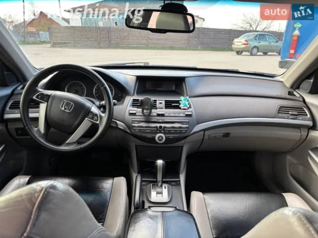 Honda Accord VIII 3.5 AT