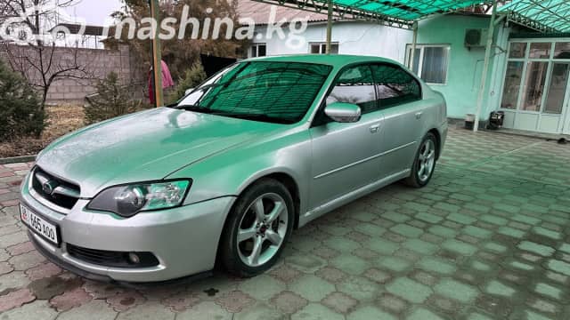 Subaru Legacy IV 3.0 AT 4WD